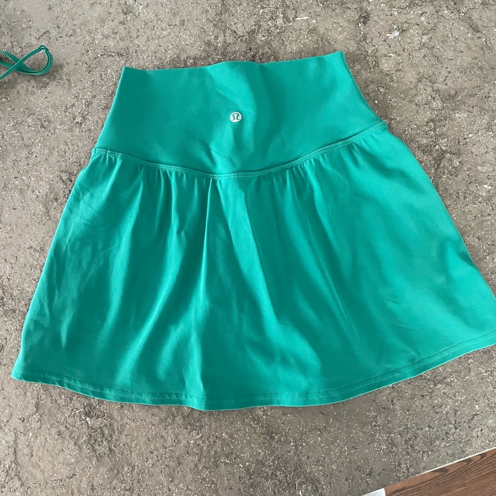 lululemon athletica Teal Crop Tank and Skirt Set - Picture 6 of 14